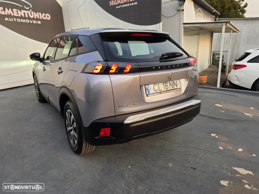 Peugeot e-2008 50 kWh Active Pack - 14