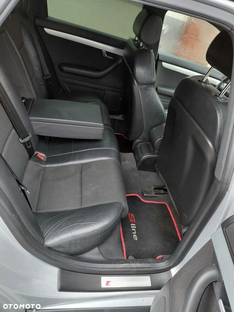 Audi A4 Limousine 1.8T - 11