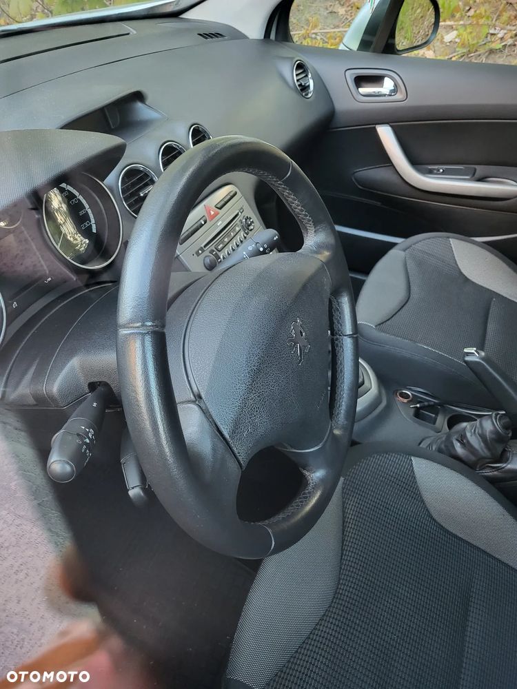 Peugeot 308 HDi FAP 110 Platinum - 7