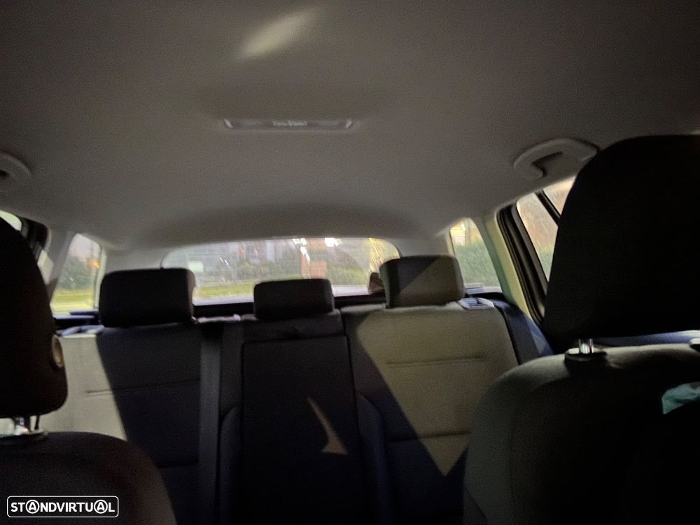 VW Golf Variant 1.6 TDi GPS Edition - 11
