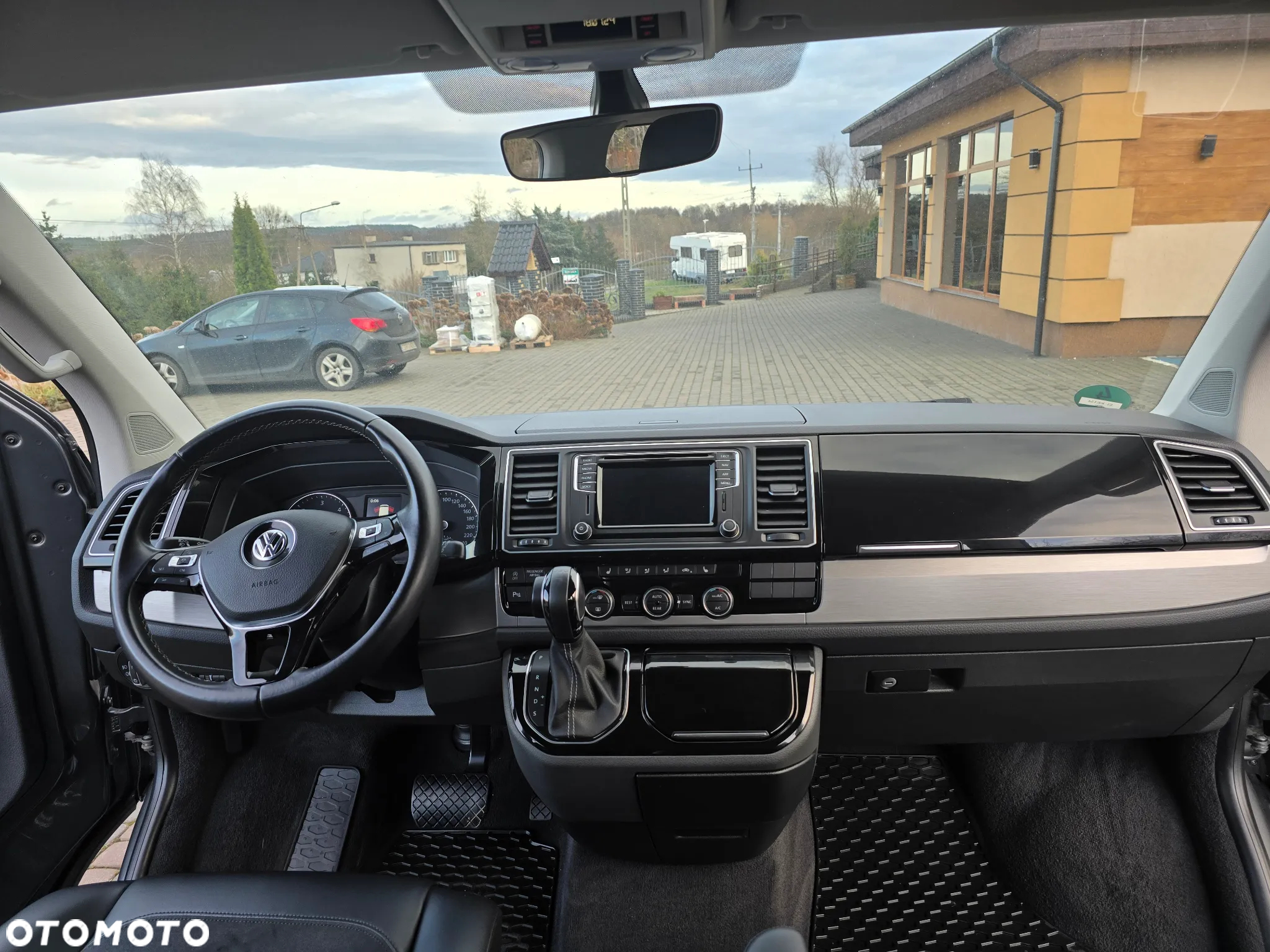 Volkswagen Multivan 2.0 BiTDI L1 Highline DSG - 6