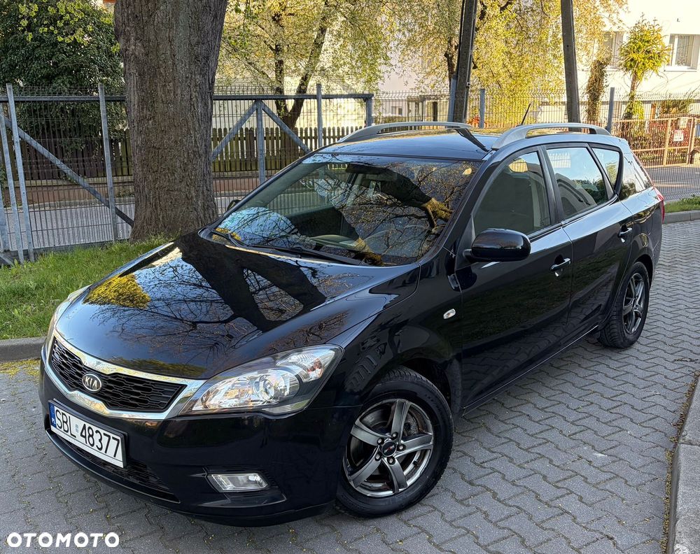 Kia Ceed 1.6 Comfort - 1