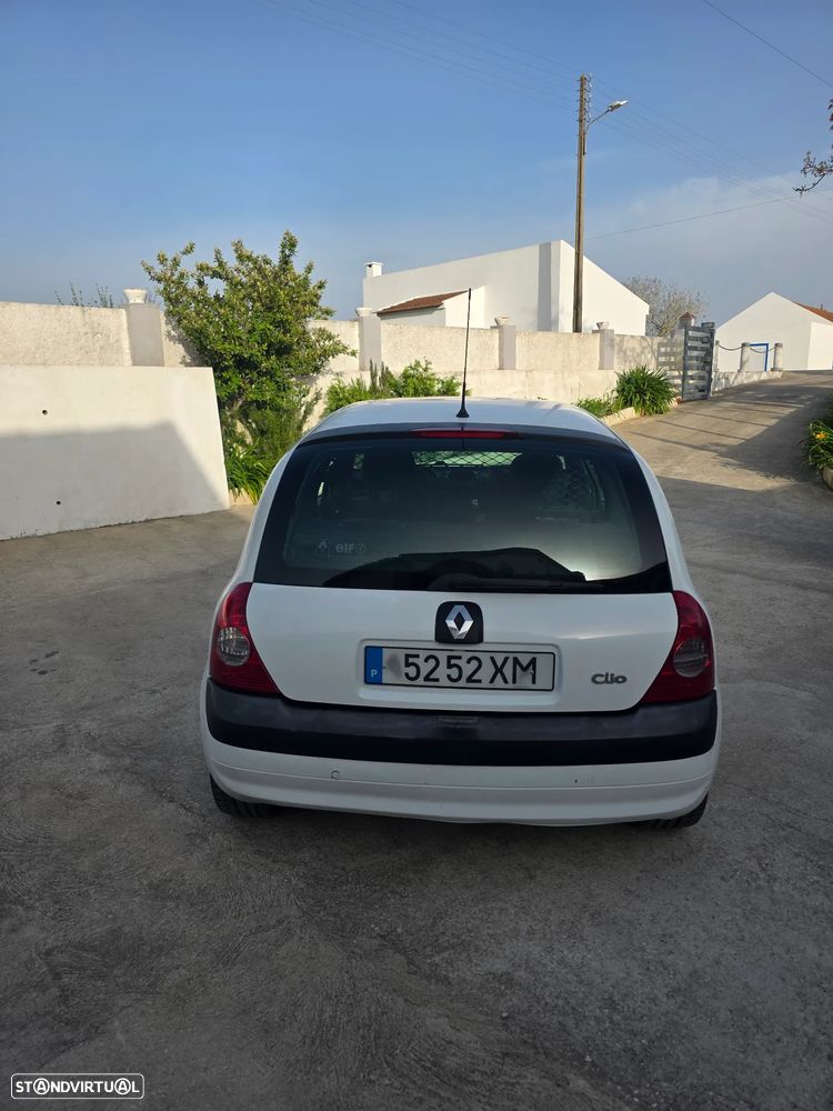 Renault Clio 1.5 dCi Confort - 4