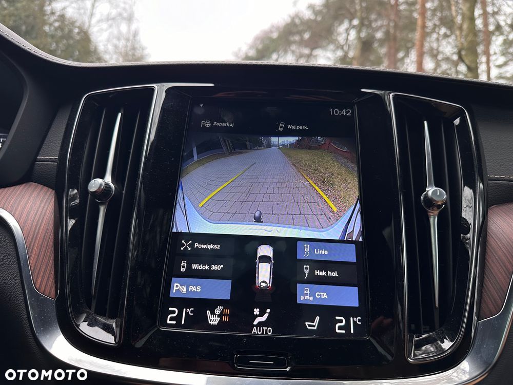 Volvo V60 T5 AWD Momentum Pro - 16