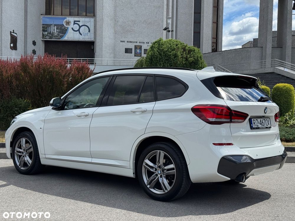 BMW X1 sDrive18i M Sport - 9