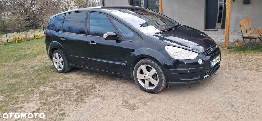 Ford S-Max 2.0 TDCi DPF Titanium - 4