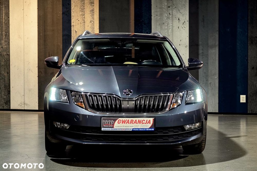 Skoda Octavia 1.6 TDI Premium Edition - 4