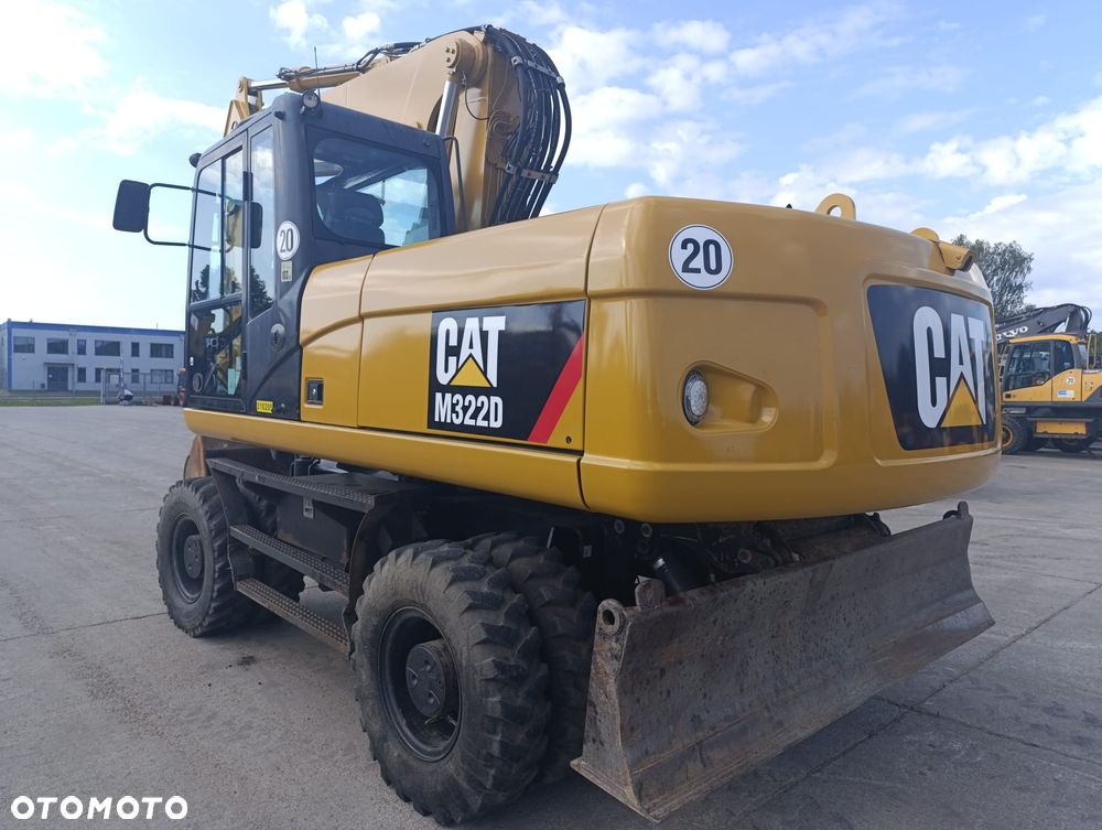 Caterpillar M322D - 1