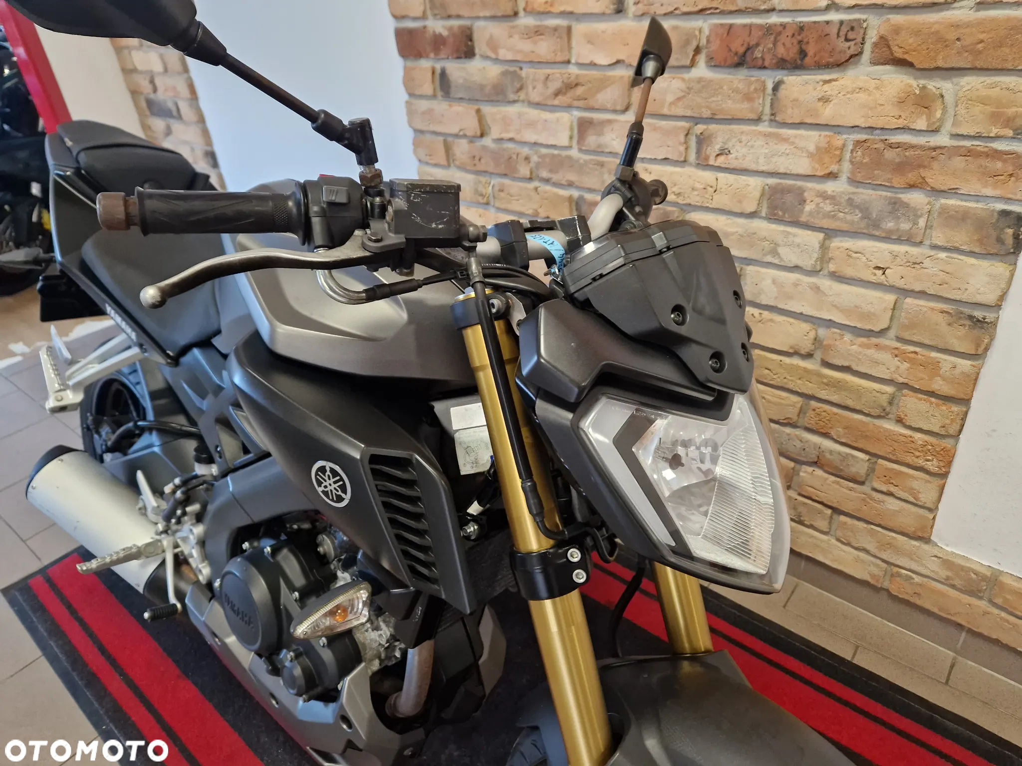 Yamaha MT - 26