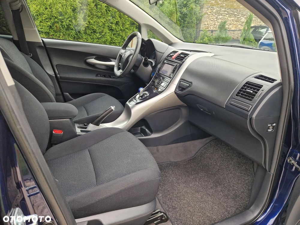Toyota Auris - 37