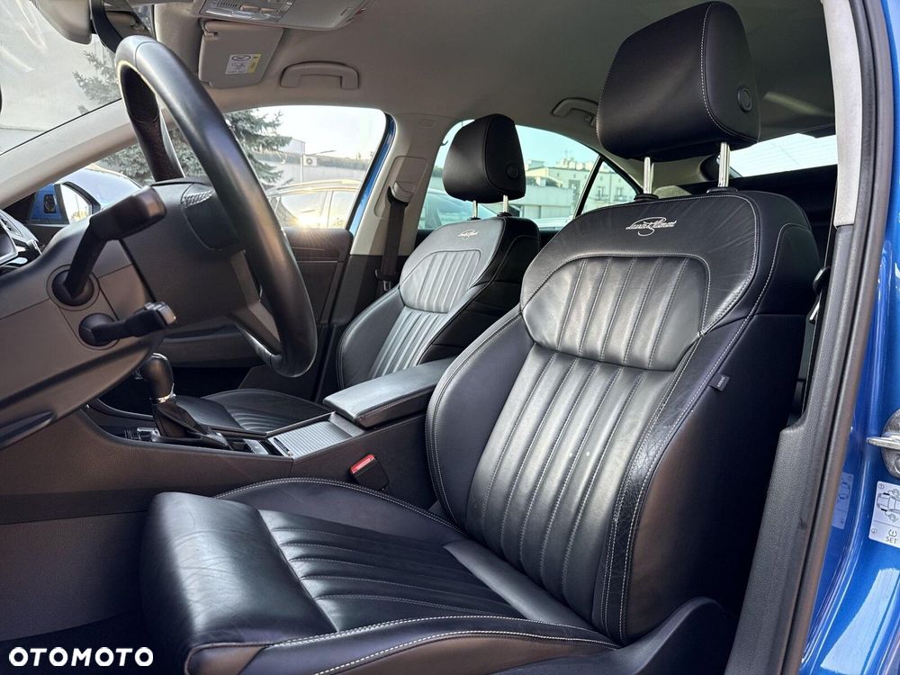 Skoda Superb 2.0 TDI SCR 4x4 L&K DSG - 11