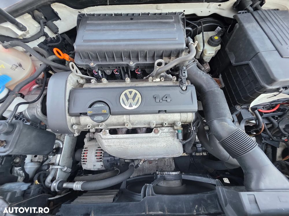 Volkswagen Golf 1.4 Comfortline - 9