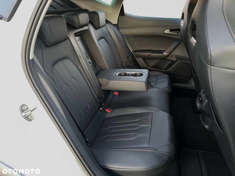 Cupra Formentor 1.4 e-Hybrid DSG - 13