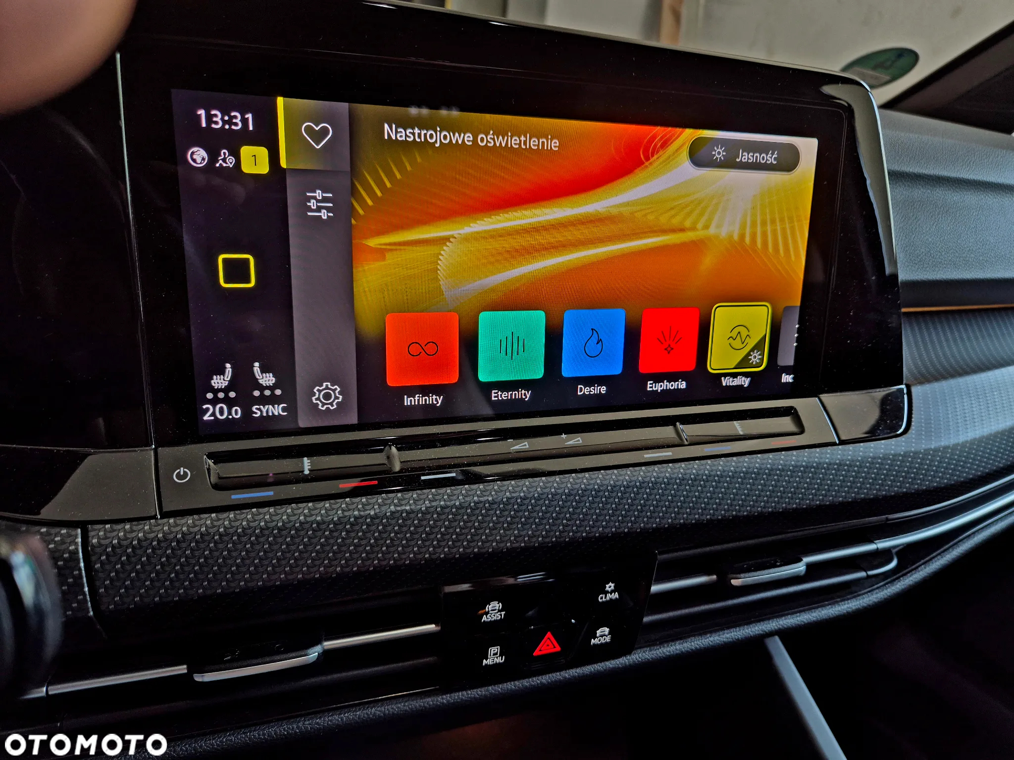 Volkswagen Golf Variant 1.5 TSI OPF R-Line - 9