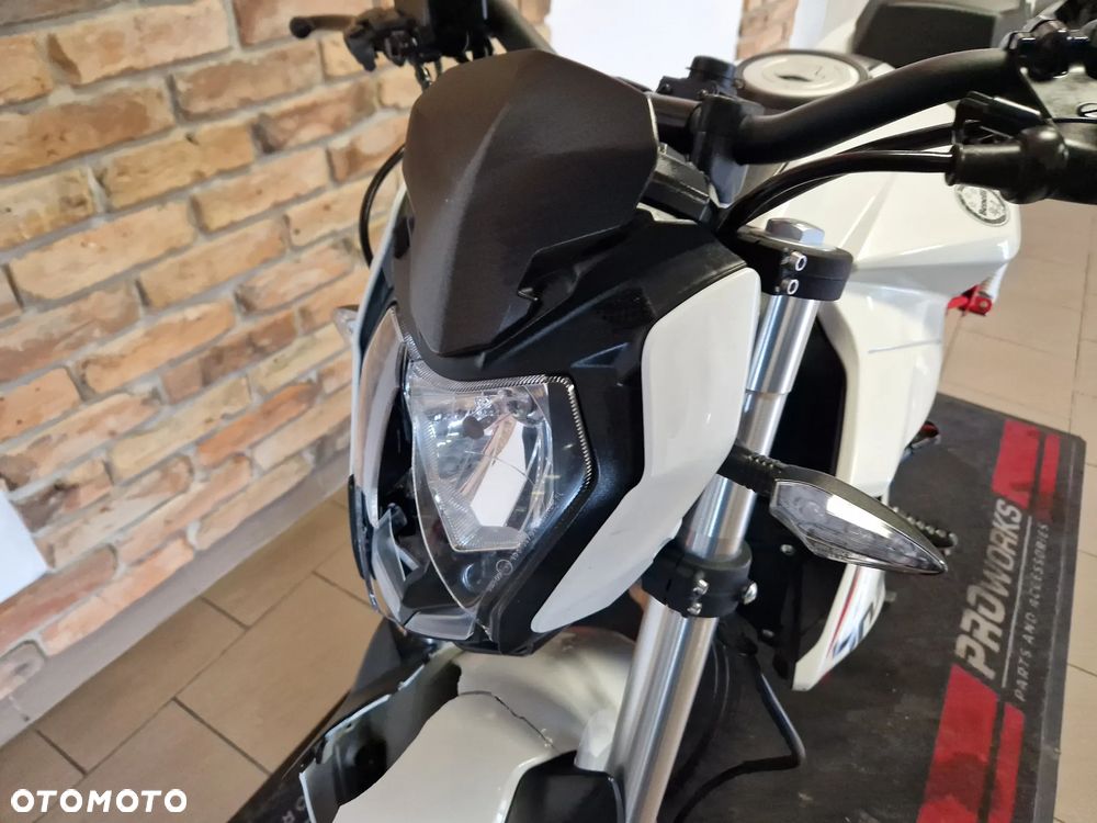 Benelli BN 125 - 14