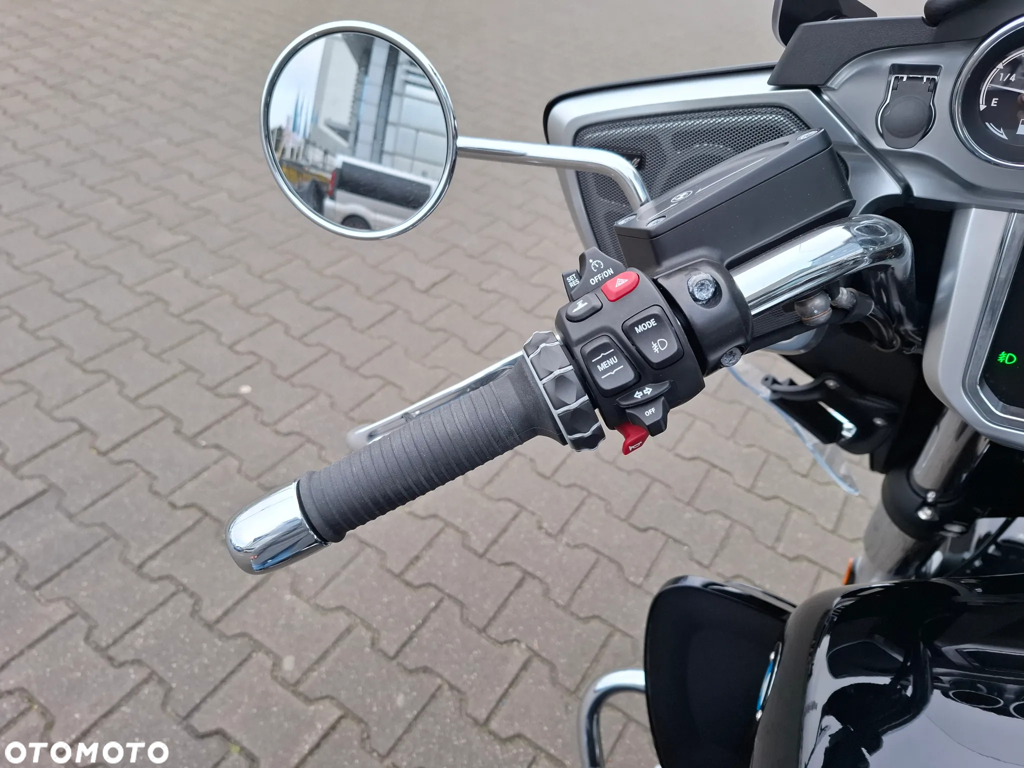 BMW R - 10
