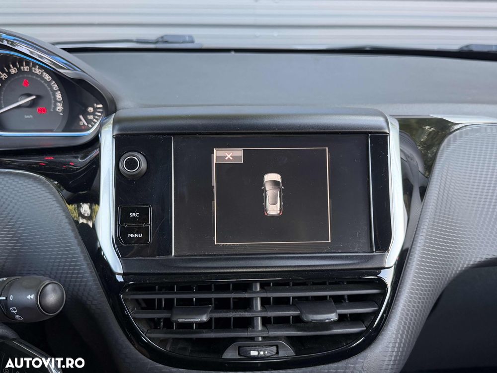 Peugeot 2008 PureTech 110 Stop&Start Allure - 17