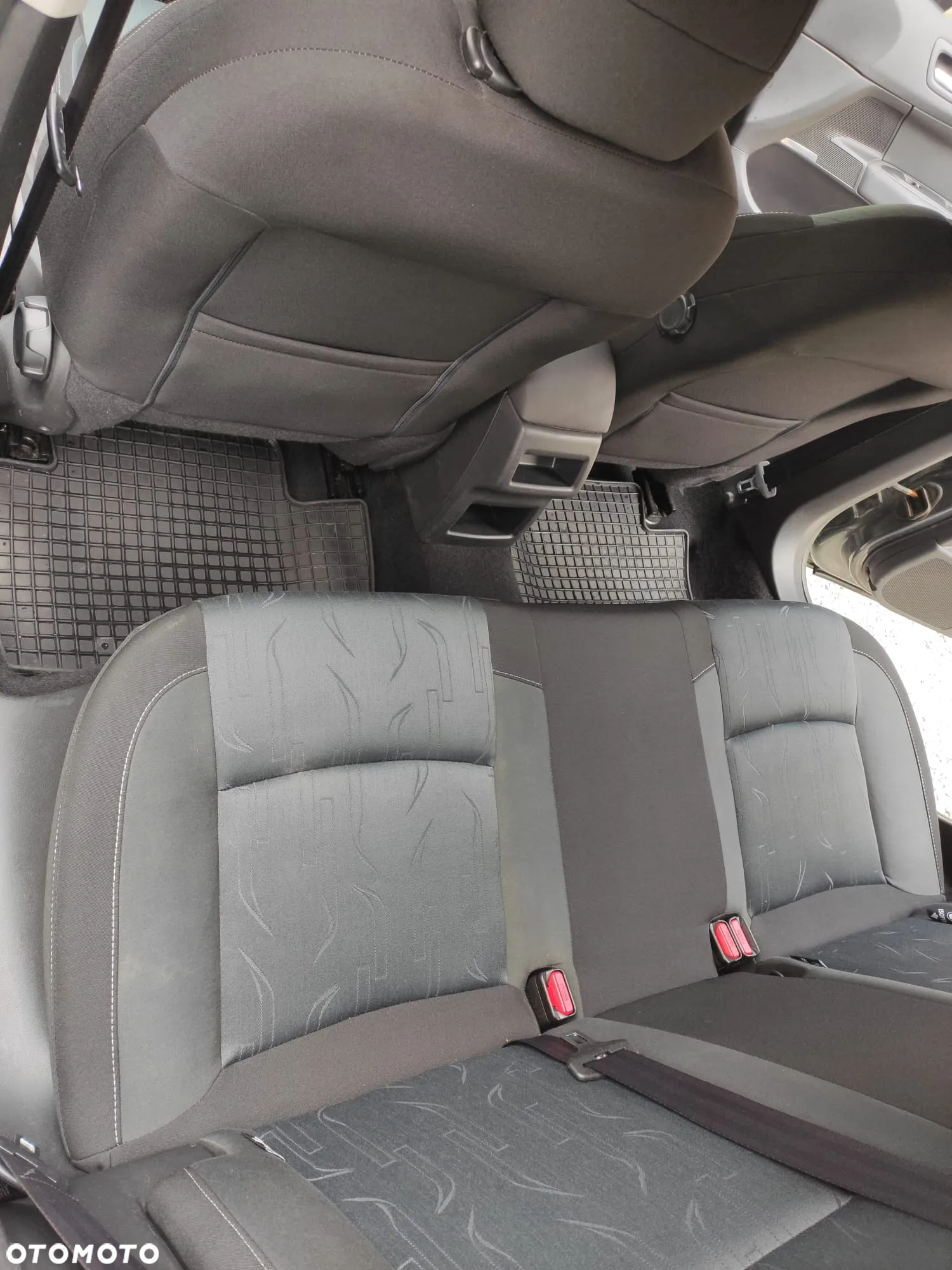 Citroën C4 1.6 HDi Vitamin - 11