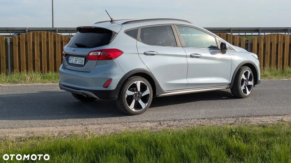 Ford Fiesta - 4