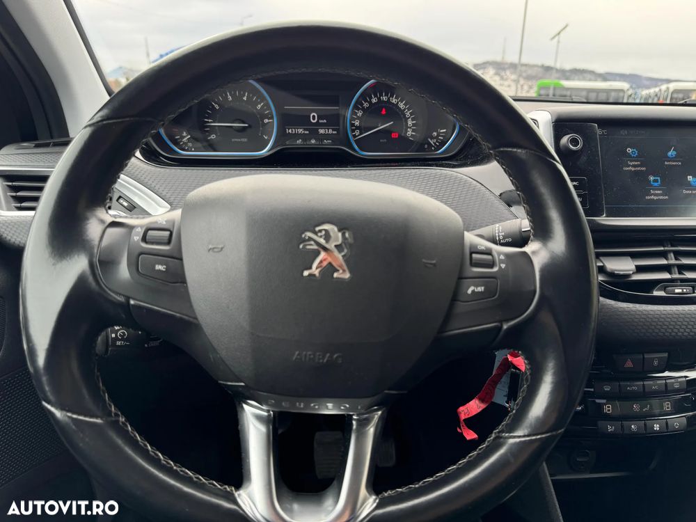 Peugeot 2008 PureTech 110 Stop&Start Allure - 14