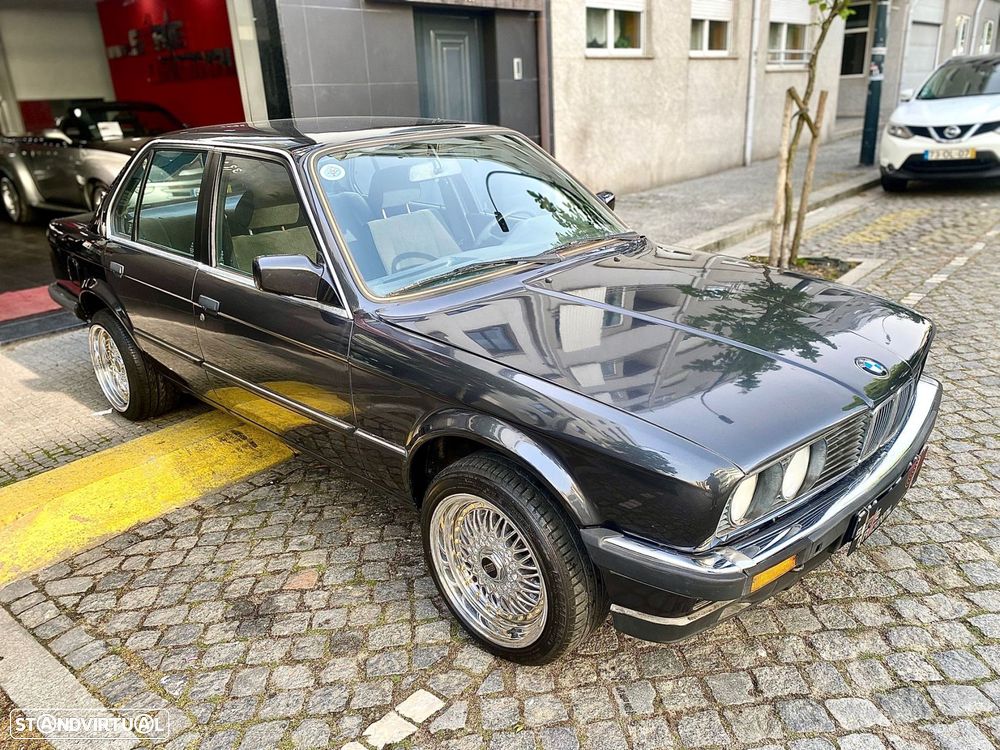 BMW 323 - 4