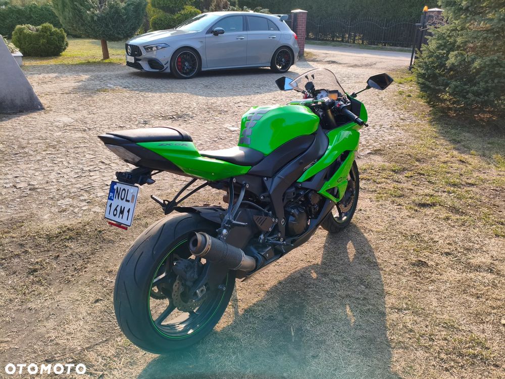 Kawasaki ZXR - 9