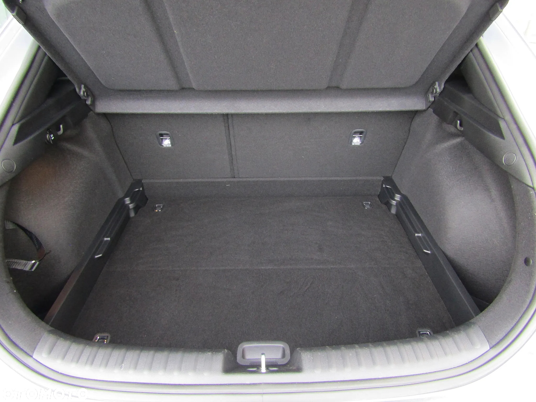Kia XCeed 1.5 T-GDI M DCT - 33