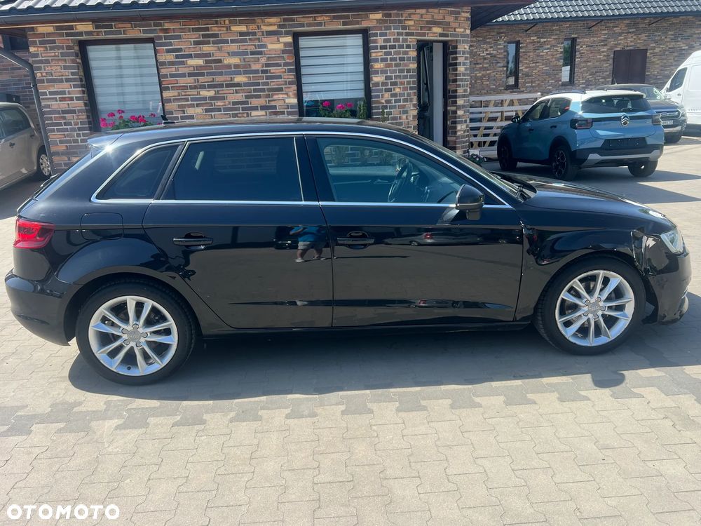 Audi A3 Sportback - 6
