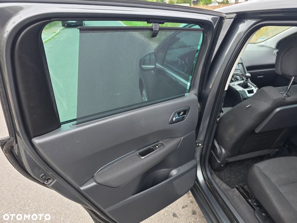 Peugeot 5008 155 THP Premium - 19