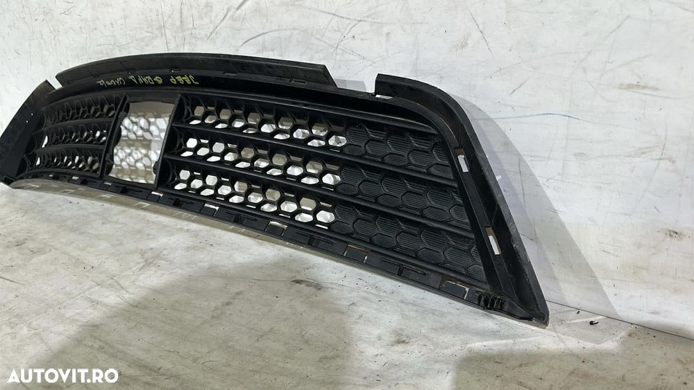 Grila inferioara Bara fata, Jeep Grand Cherokee, 2015, 2016, 2017, 2018, 2019, cod origine OE 68265267AA. - 2