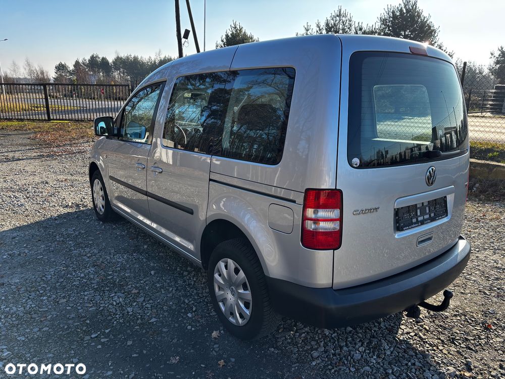 Volkswagen Caddy - 5