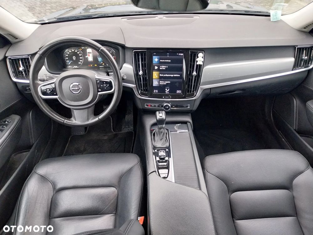 Volvo V90 - 5