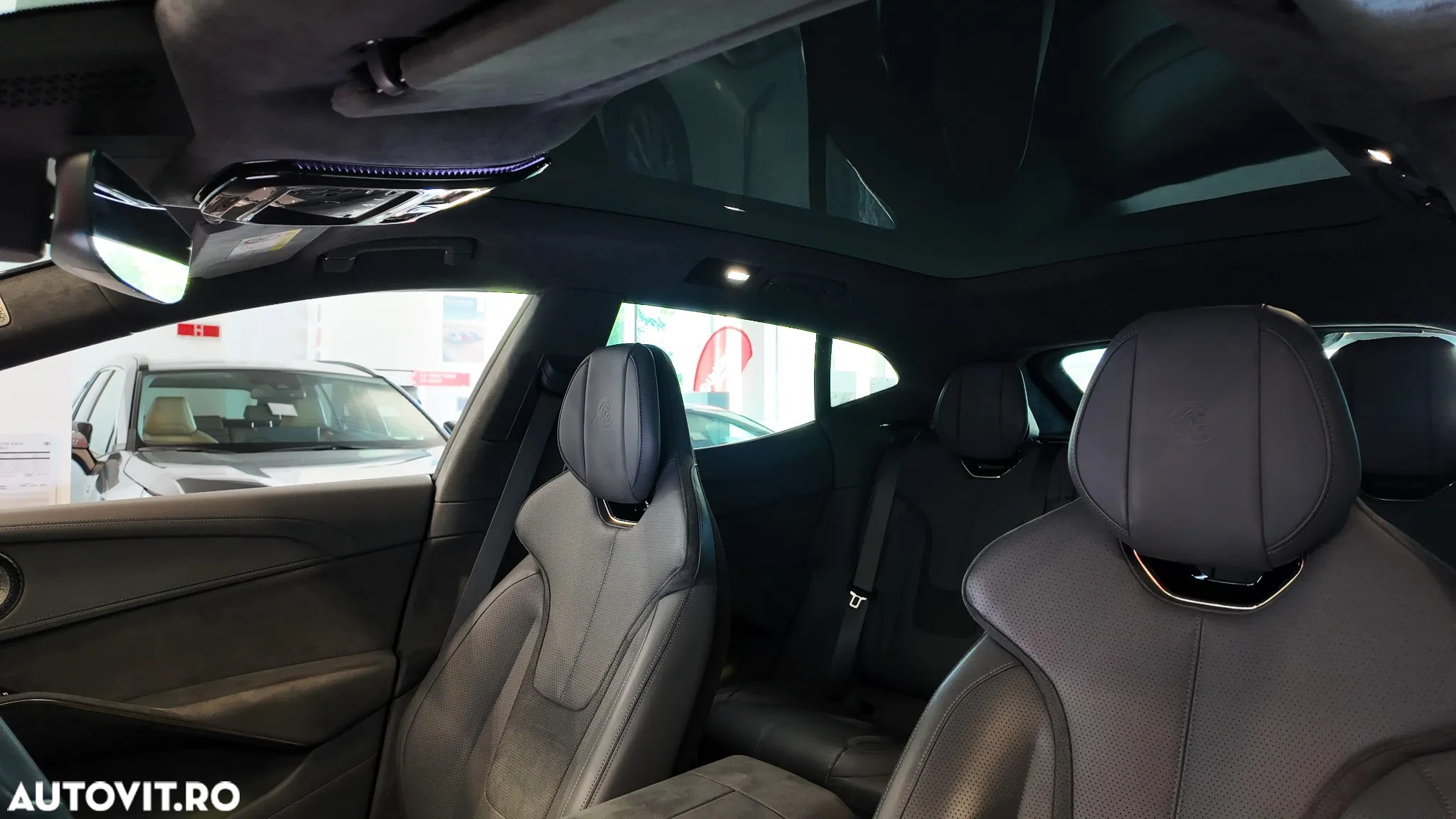 Lotus Eletre 900 Sport Carbon - 11