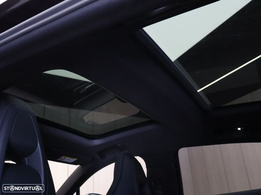 Porsche Panamera 4S E-Hybrid - 16