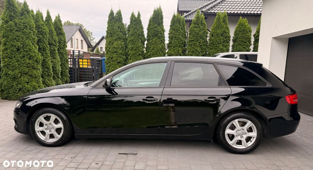 Audi A4 Avant 2.0 TDI DPF multitronic Ambition - 4