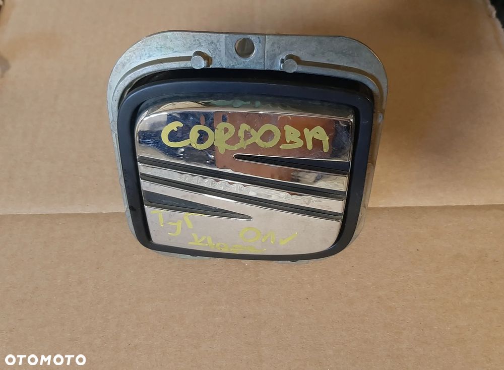 Klamka klapy bagażnika SEAT CORDOBA 6K0827565B