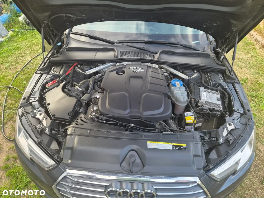Audi A4 Avant 2.0 TDI S tronic - 24