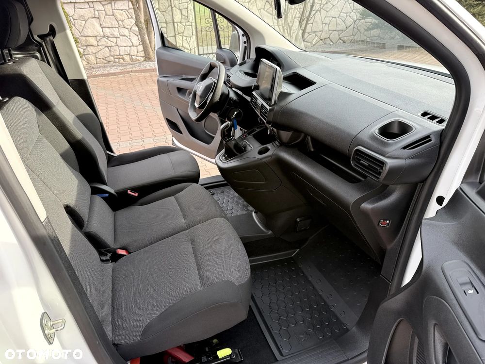 Peugeot Partner - 11