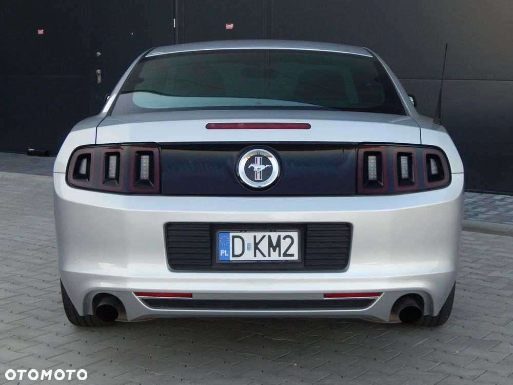 Ford Mustang - 6