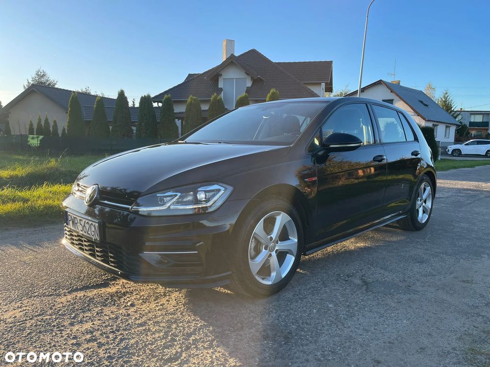 Volkswagen Golf ver-2-0-tdi-r--line-dsg - 3