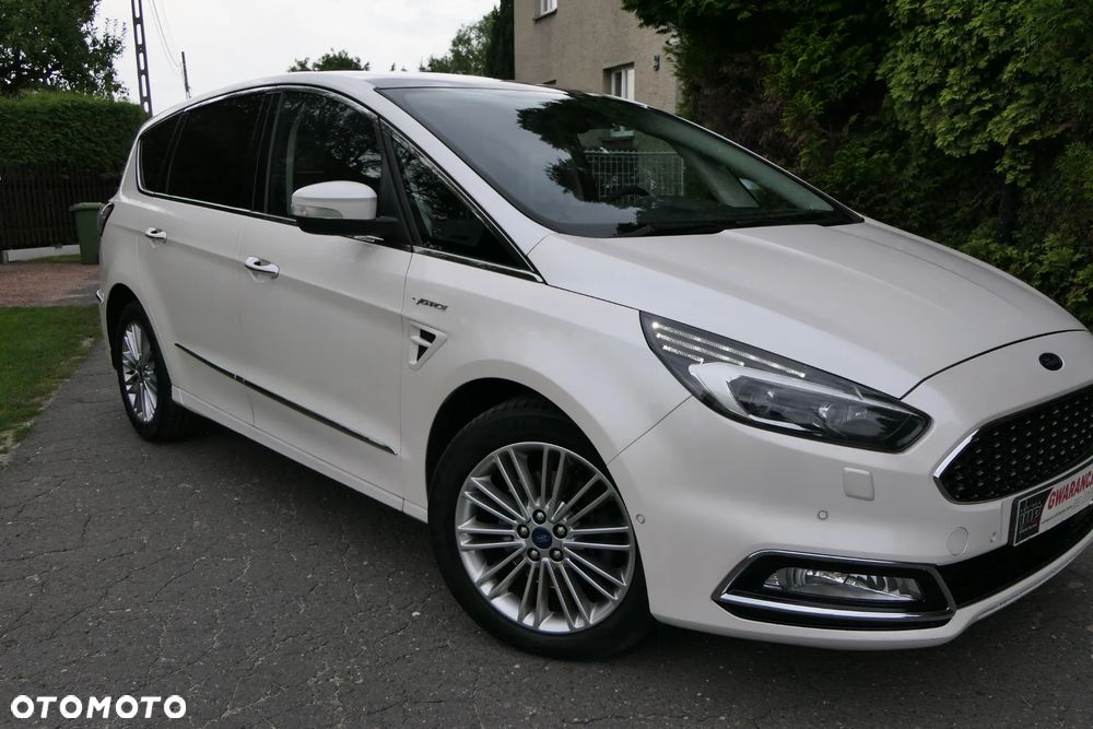 Ford S-Max - 14
