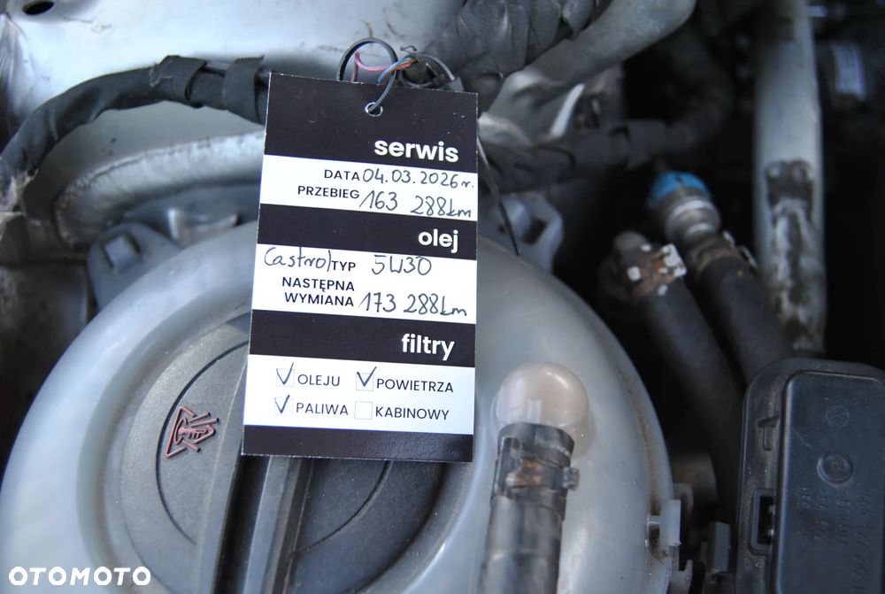 Volkswagen Passat 1.6 TDI BMT Comfortline - 30