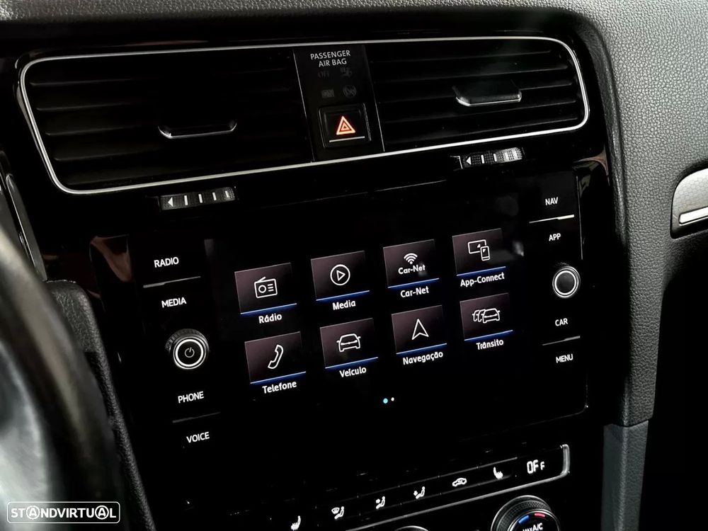 VW Golf Variant 2.0 TDi GTD DSG - 27