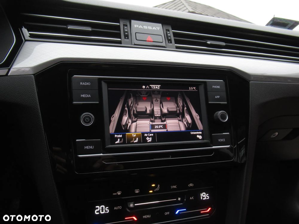 Volkswagen Passat 1.5 TSI EVO Business DSG - 35