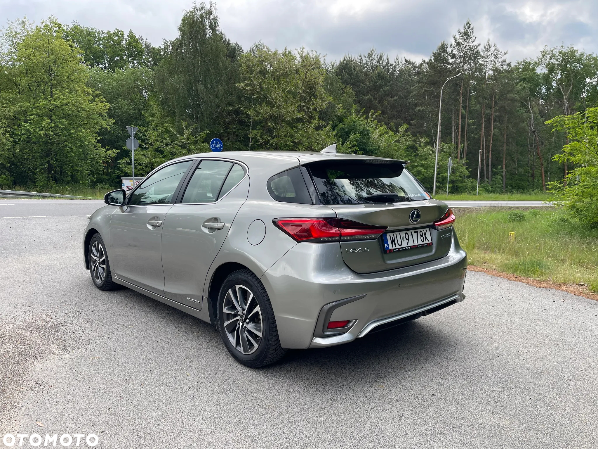 Lexus CT 200h Black - 3