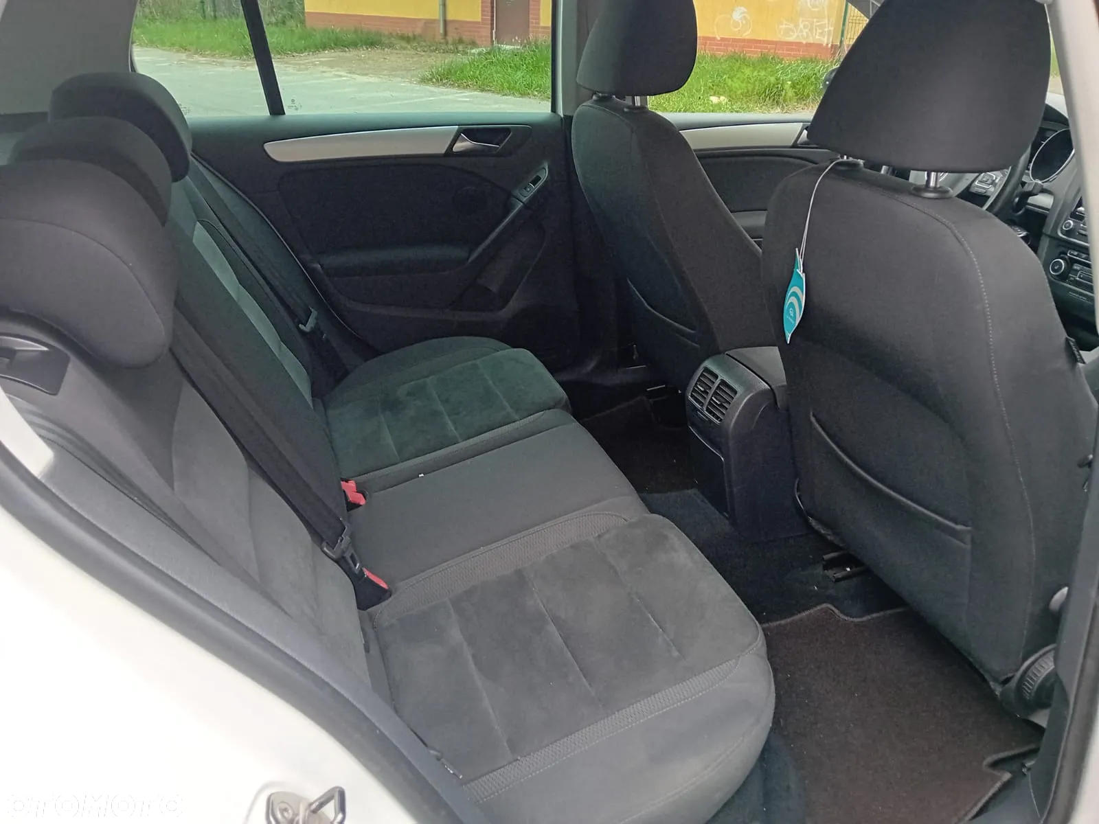 Volkswagen Golf - 8