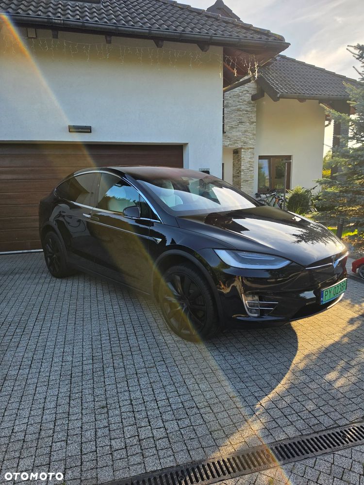 Tesla Model X Long Range Plus - 10