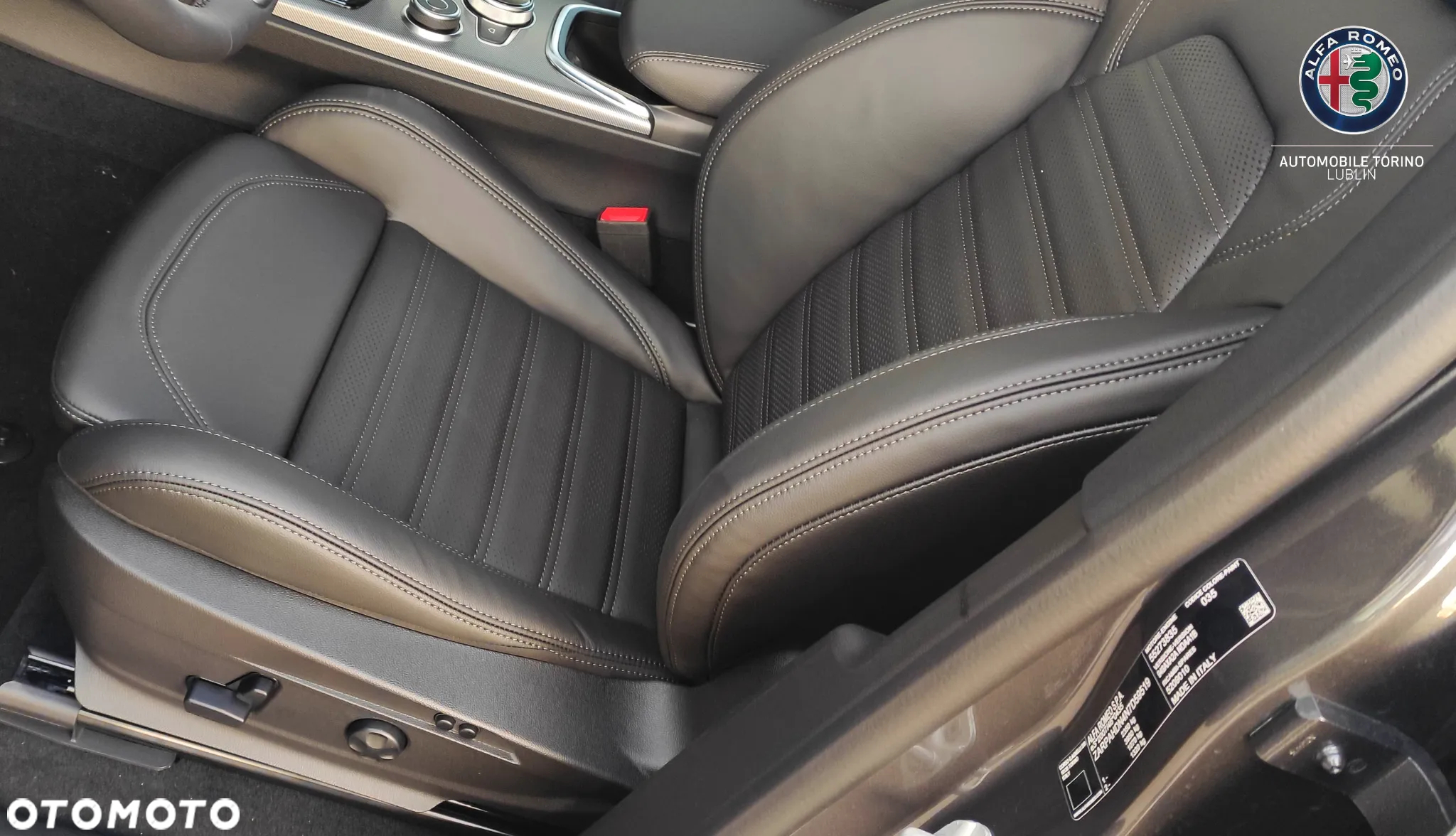 Alfa Romeo Stelvio 2.0 Turbo Veloce Q4 - 16