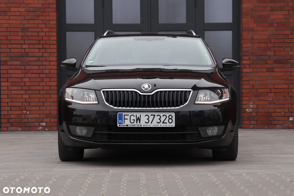 Skoda Octavia 2.0 TDI DSG Clever - 6