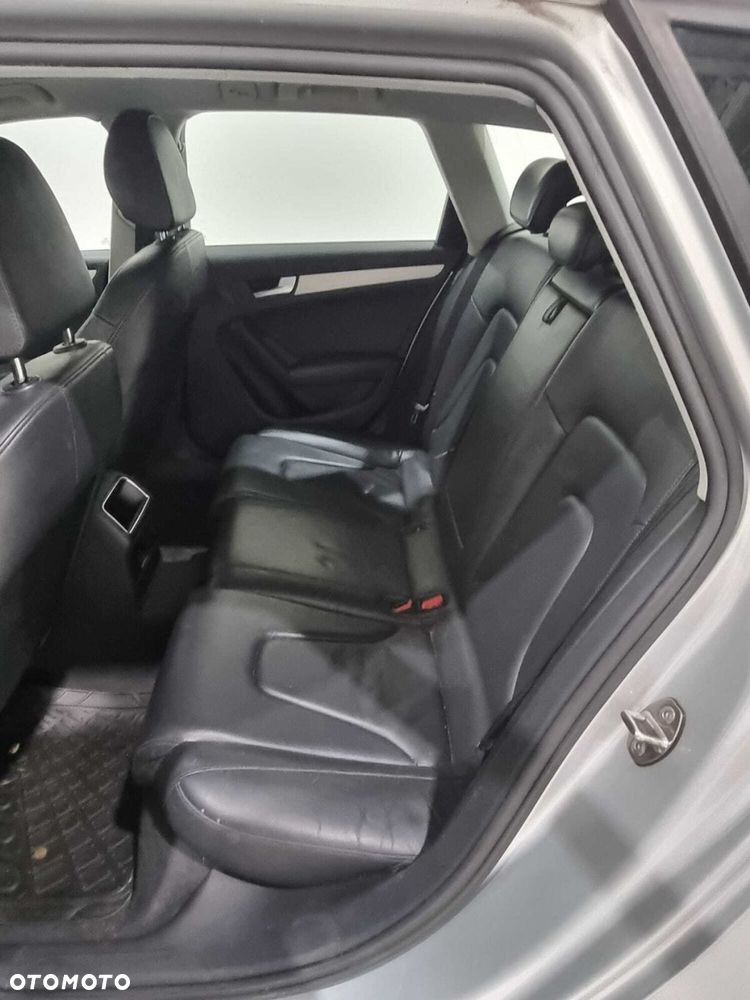 Audi A4 Avant - 16